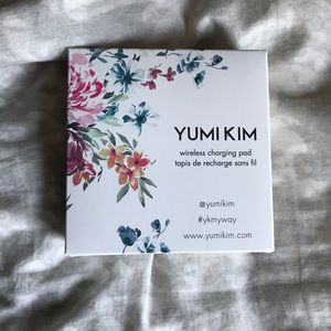 Wireless charging pad - YumiKim